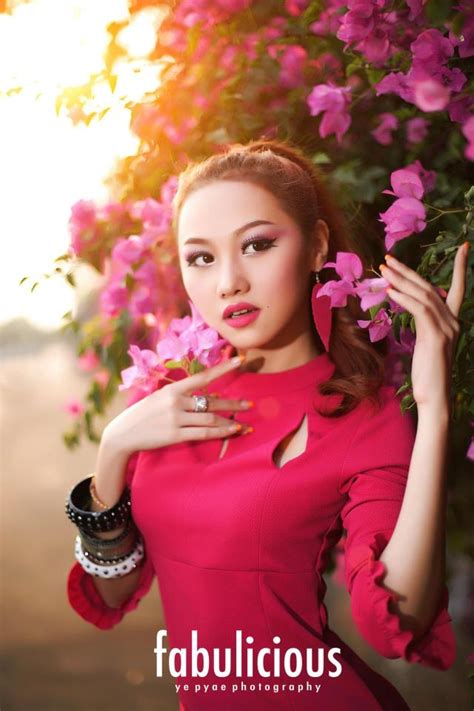 Thinzar Nwe Win Fabulicious Myanmar Model