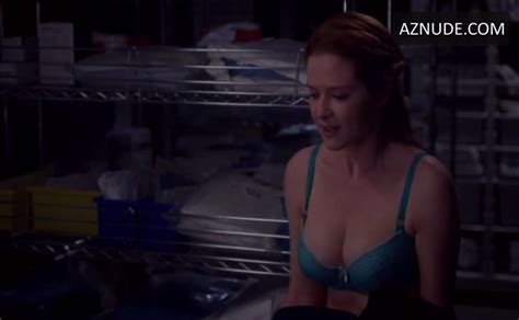 Sarah Drew Underwear Scene In Greys Anatomy Aznude