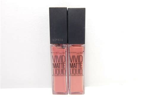 Maybelline Color Sensational Vivid Matte Liquid Lipstick Nude Flush