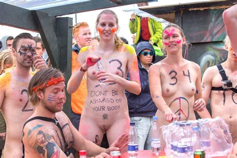 Roskilde Festival Naked Run Naked And Nude In Public Pictures