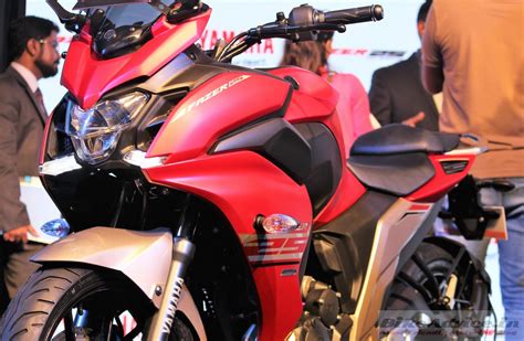 Key specifications summary of yamaha fazer 25 (fazer 250). Launched - Yamaha Fazer 25 Price, Pics, Features, Engine ...