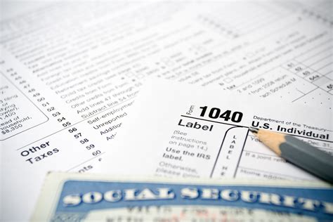 The irs has already delivered over 100 million third stimulus checks. Identity thieves used thousands of stolen SSNs to generate ...