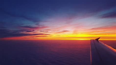 Airplane Dawn Dusk Flight Sunrise Sky Hd Planes 4k Wallpapers Images