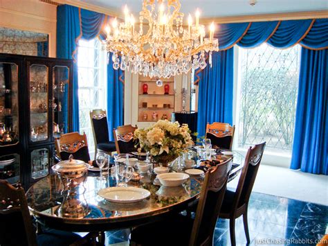 Elvis' cousin also spoke out about the decor in his bedroom. Elvis' Graceland: Inside The King's Palace in Memphis ...