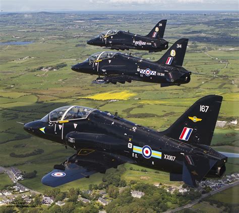 Royal Air Force Hawk Fast Trainer Jets Approach Raf Valley Flickr