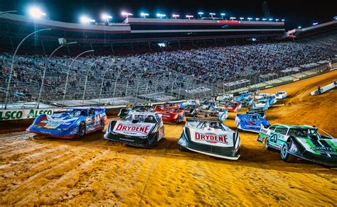Innovation Vs Regulation How Dirt Late Model Racing Is Finding A