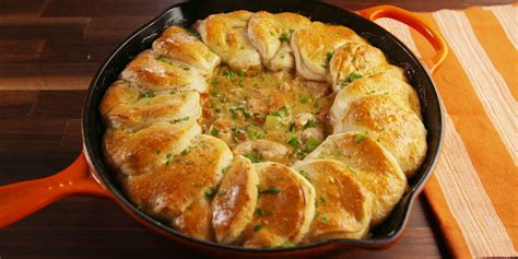 It was the best chicken pot pie i'd ever had, so good that it prompted me to get over my fear of double pie crusts. Best Skillet Chicken Pot Pie Recipe - How to Make Skillet ...