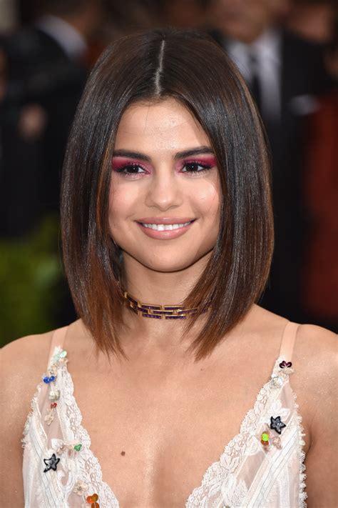 Selena Gomez Has Changed Her Hair Again And It S Much Longer British Vogue