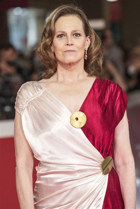 Sigourney Weaver Pictures Latest News Videos