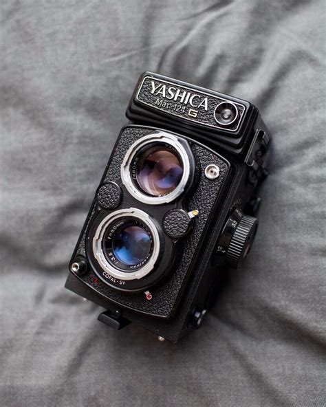 Yashica Mat 124g 6x6 120 Medium Format Tlr Film Camera With 80mm Lens