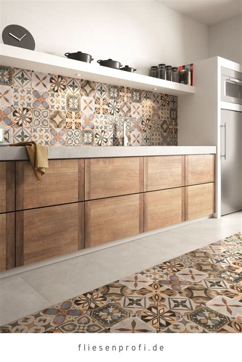 Heller raum vintage look badezimmer gestaltung ideen telo bagno vintage why panelling is on our radar why panelling is on our radar | sheerluxe.com this image has get 1 repins. Dekor-Fliese Patchwork Retro Dekor 20x20cm "Patchwork ...