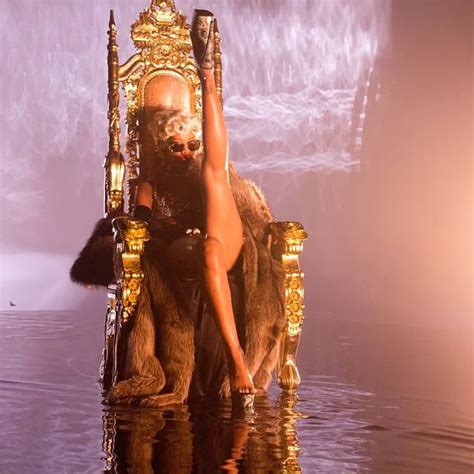 Rihanna “pour It Up” Music Video Magazine Photoshoot Actress