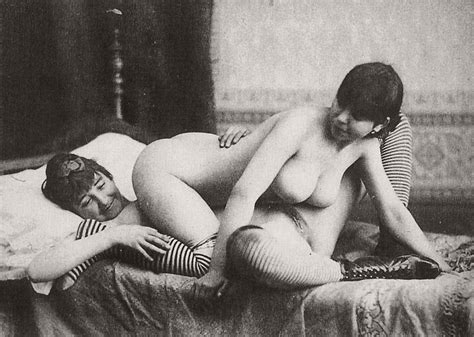 Vintage 19th Century Lesbian Nudes 1880s MONOVISIONS Black