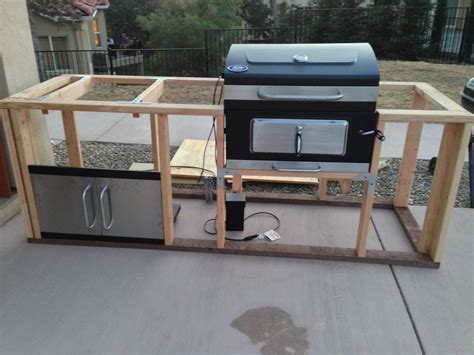 Simple How To Build Your Own Outdoor Kitchen Island With Dual Monitor