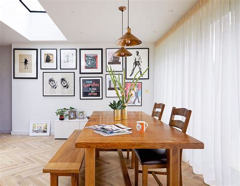 16 Dining Rooms With Delightful And Diverse Gallery Walls Interior
