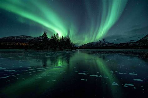 Aurora Northern Lights Iceland Photographic Artwork Canvas