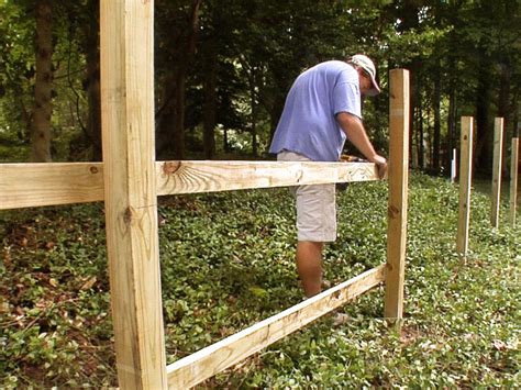 How To Install A Picket Fence How Tos Diy