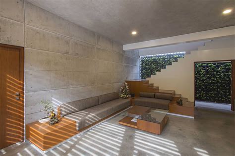 The Badri Residence A Modern Indian Home By Architecture Paradigm