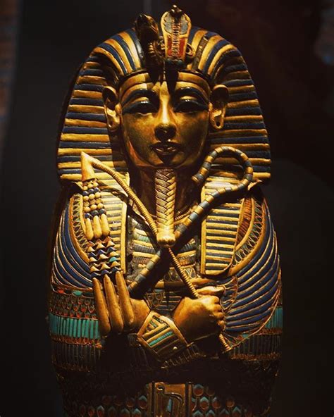Statue King Tut Treasures Of The Golden Pharaoh We Toured The King Tut