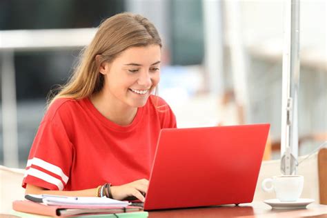 Online bsn programs serve both practicing rns and students looking to enter the nursing field. Online RN to BSN Programs Compared: WGU v. Chamberlain ...