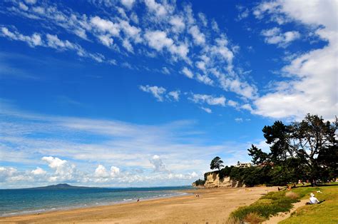 Auckland New Zealand Brown S Bay One Of The Closest Beaches Town To My Sis Who Lives In