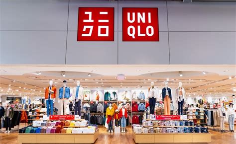 Uniqlo usa | this is the official page for uniqlo. Uniqlo เตรียมปิดหน้าร้านในเกาหลีใต้เดือนหน้า 9 แห่ง เพราะ ...