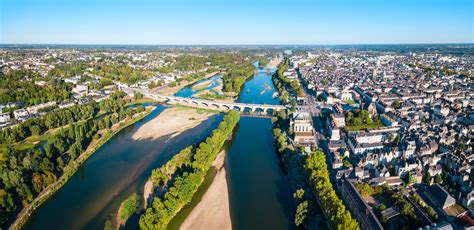 Vintage Loire Valley Ptg Tours