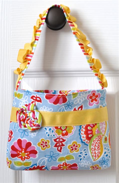Floral butterfly backpack small bag. If I Can Do It, You Can Do It: Toddler Purse Tutorial