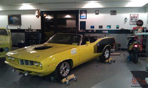 The car will ride and drive anywhere. 71 cuda convertible,6.1 hemi,fuel injected, 5spd,dana ...