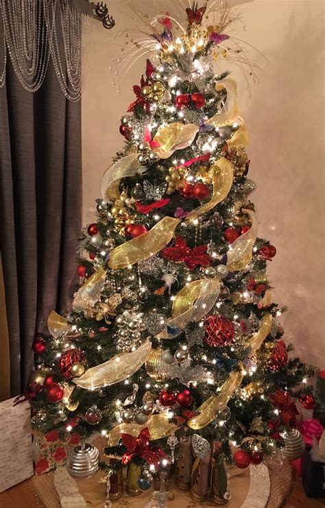 Red Silver And Gold Christmas Tree