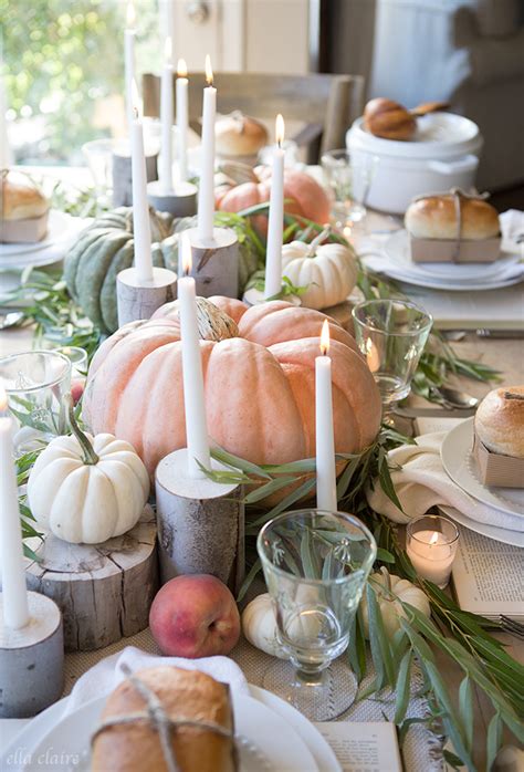 10 Stunning Thanksgiving Tablescapes To Give You Major Inspiration Re