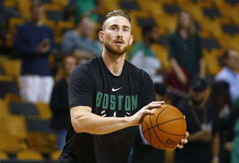 Gordon Hayward - Injury and Career Stats, Wife, Age & Height