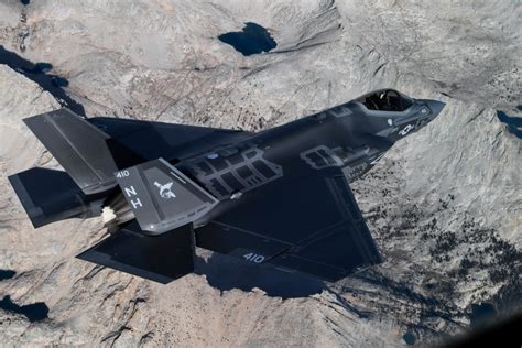 The Pic Of The Day The Us Navys First Operational F 35cs Fighter Sweep