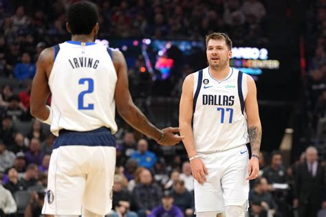 Kings Top Mavs In Ot Spoil Luka Doncic Kyrie Irving Debut Gma News