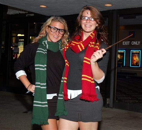 Harry Potter Buffs Show Up Hogwarts Style In Commack Commack Ny Patch