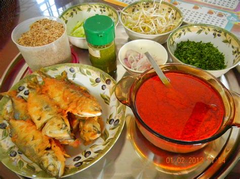 Adawiyah farhan & zawiyah mat nor (gambar bukan menggunakan resepi dibawah). My Wonderful World of Food and Travel: Nasi Kerabu Kelantan