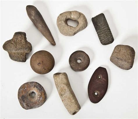 10 Native American Stone Tools