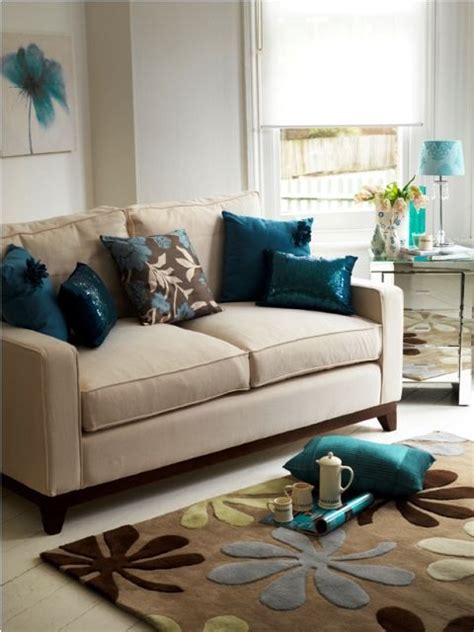 Taupe And Teal Living Room Beige Couch Living Room Teal Living Rooms