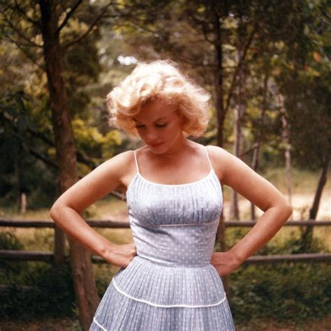 60 Sexy Marilyn Monroe Boobs Pictures That Are Sure To Make You Her Biggest Fan The Viraler