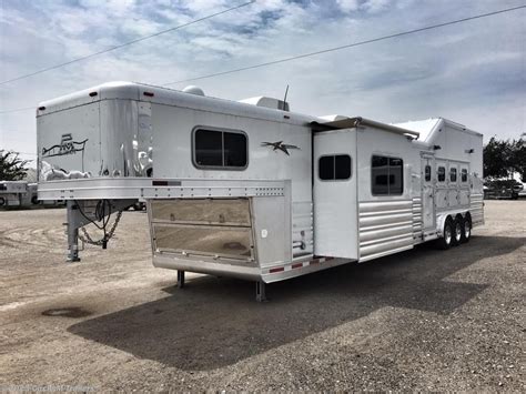 Horse Trailer 2019 Platinum Coach Outlaw 4h Side Loadtoy Hauler