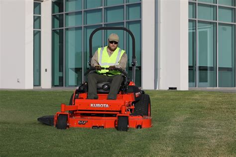 Kubota Debuts Two New Commercial Mowers For December 2017