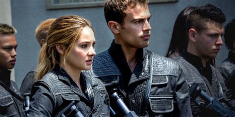 Shailene Woodley Gives Update On Final Divergent Movie