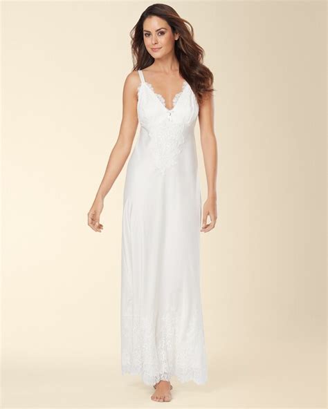 Signature Floral Lace Long Nightgown Ivory Soma