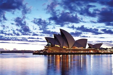 Visiting the Sydney Opera House | | Wheretraveler