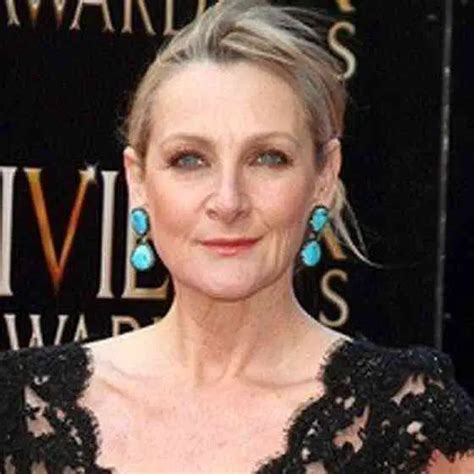 Lesley Sharp Height Age Net Worth Affair Career And More