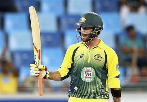 Glenn Maxwells Cracking Knock Helps Australia Beat Pakistan 5 Wickets