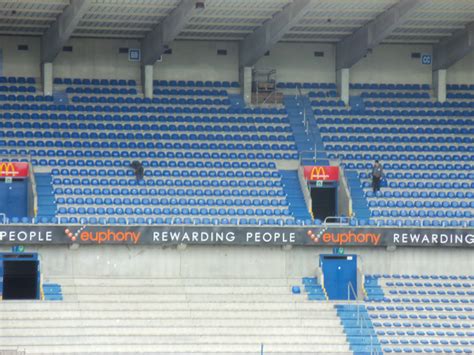 Vlap niet mee naar albanië. Belstadions.net • Toon onderwerp - Luminus Arena [24.604 ...
