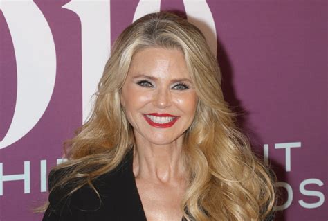 This Is Why Supermodel Christie Brinkley Looks Half Her Age