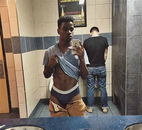Romeo On Twitter Guys Showing Off Their Underwear In Public Bathrooms