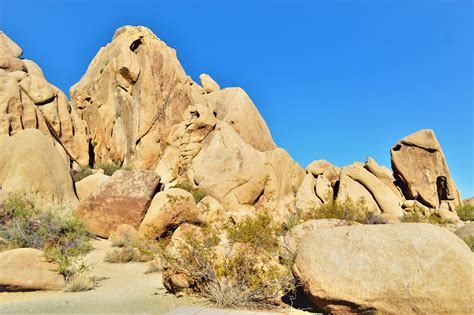 Joshua Tree Rock Formations California Round The World Magazine